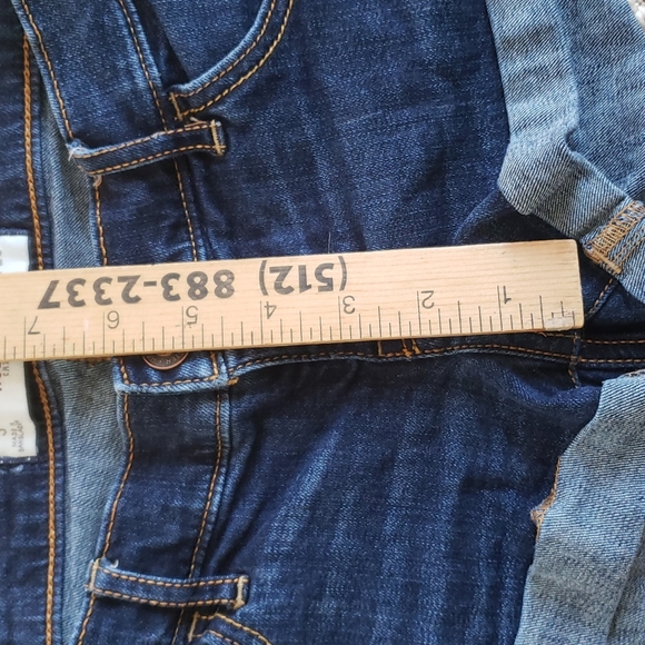Hollister Shorts Denim Dark-Wash Cuffed Low-Rise Sz 3 W26 - Picture 5 of 9